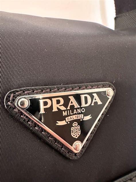 Prada Umhängetasche kleinanzeigen.de